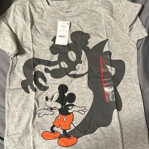 Disney Mickey Halloween shirt
